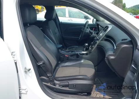 2015 Chevrolet Malibu 1Lt z USA, uszkodzony, nr VIN 1G11C5SL0FF112988